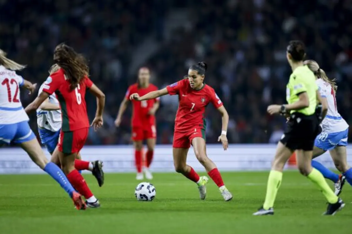 Imagem de contexto do artigo Futebol feminino: prémios aumentam e Taça Europa será a segunda prova europeia
