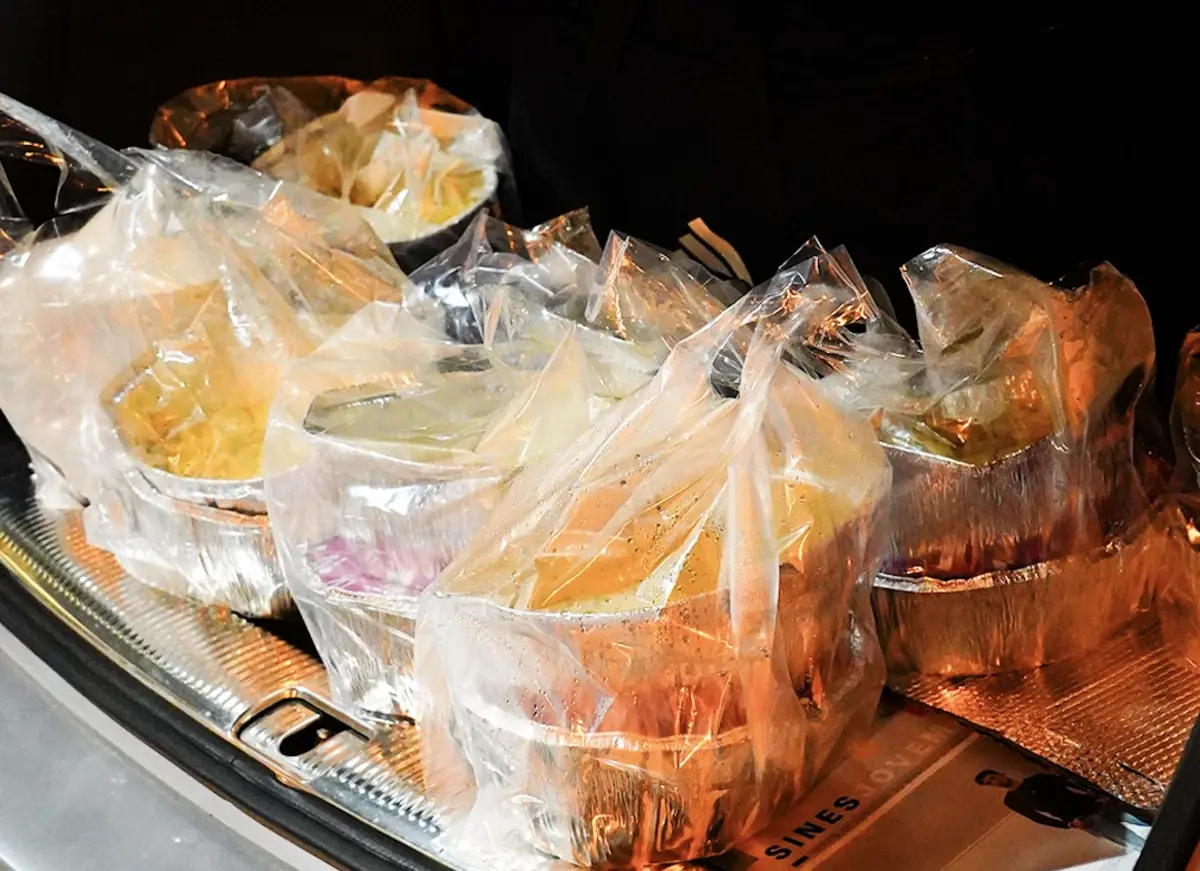 Imagem de contexto do artigo Presidente do Lourosa ofereceu frango aos adeptos que se deslocaram ao Algarve