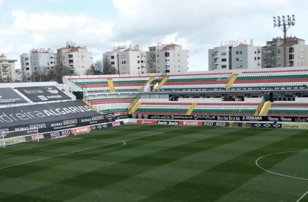 Imagem de contexto do artigo União de Leiria-Portimonense vai jogar-se no estádio do Estrela da Amadora