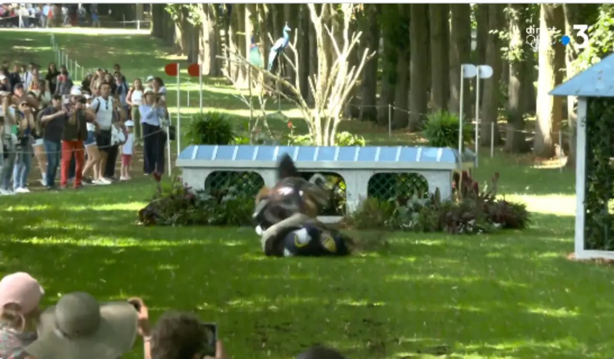 Imagem de contexto do artigo Manuel Grave fraturou a clavícula na queda que sofreu em Paris'2024