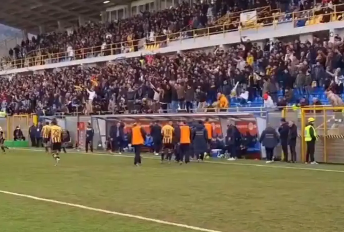 Imagem de contexto do artigo Federação Italiana age contra adeptos que festejaram golo com saudação fascista