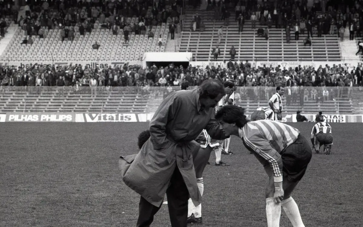 Imagem de contexto do artigo Baía: "Lembro o dia em que entregou sem medo a baliza do FC Porto a um jovem de 18 anos"