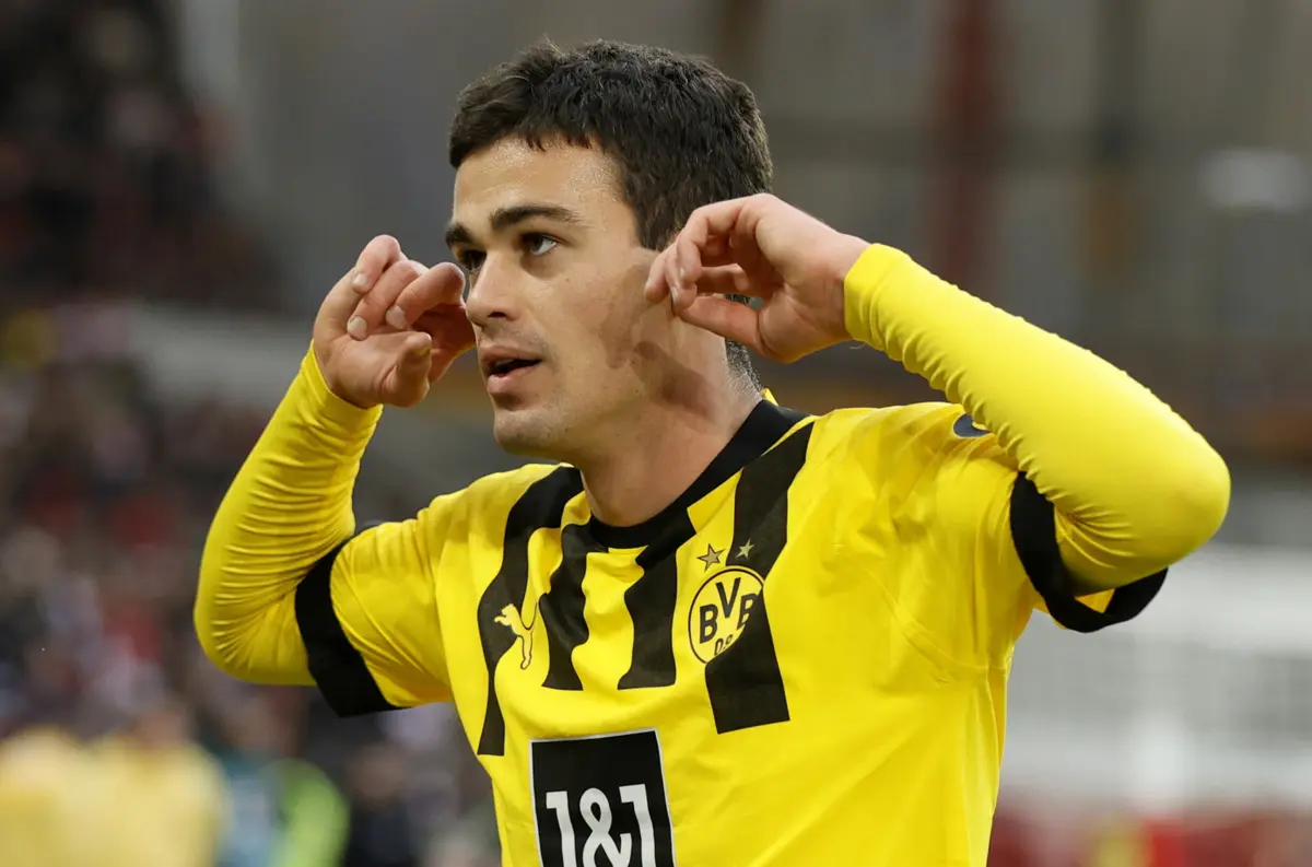 Reyna com a camisola do Dortmund (Créditos: EPA)