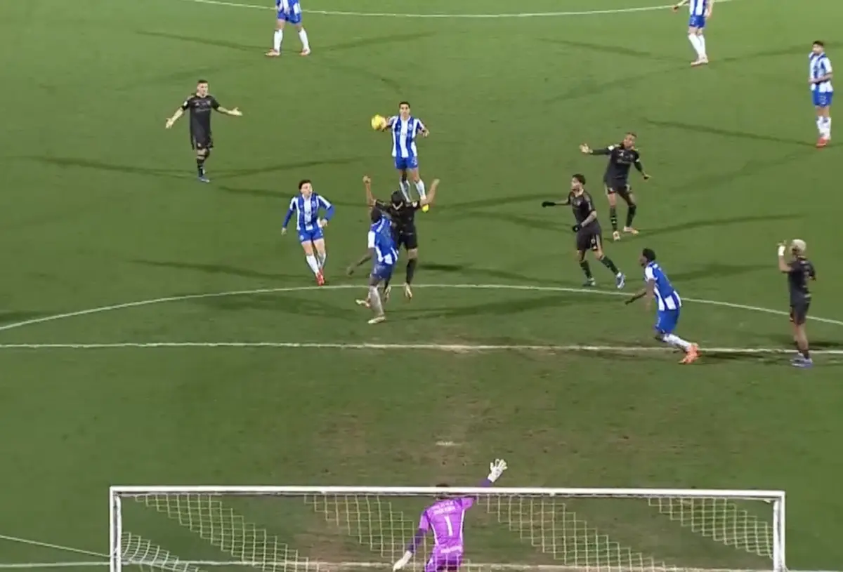 Imagem de contexto do artigo Tribunal O JOGO | Existe falta no lance do golo do FC Porto?