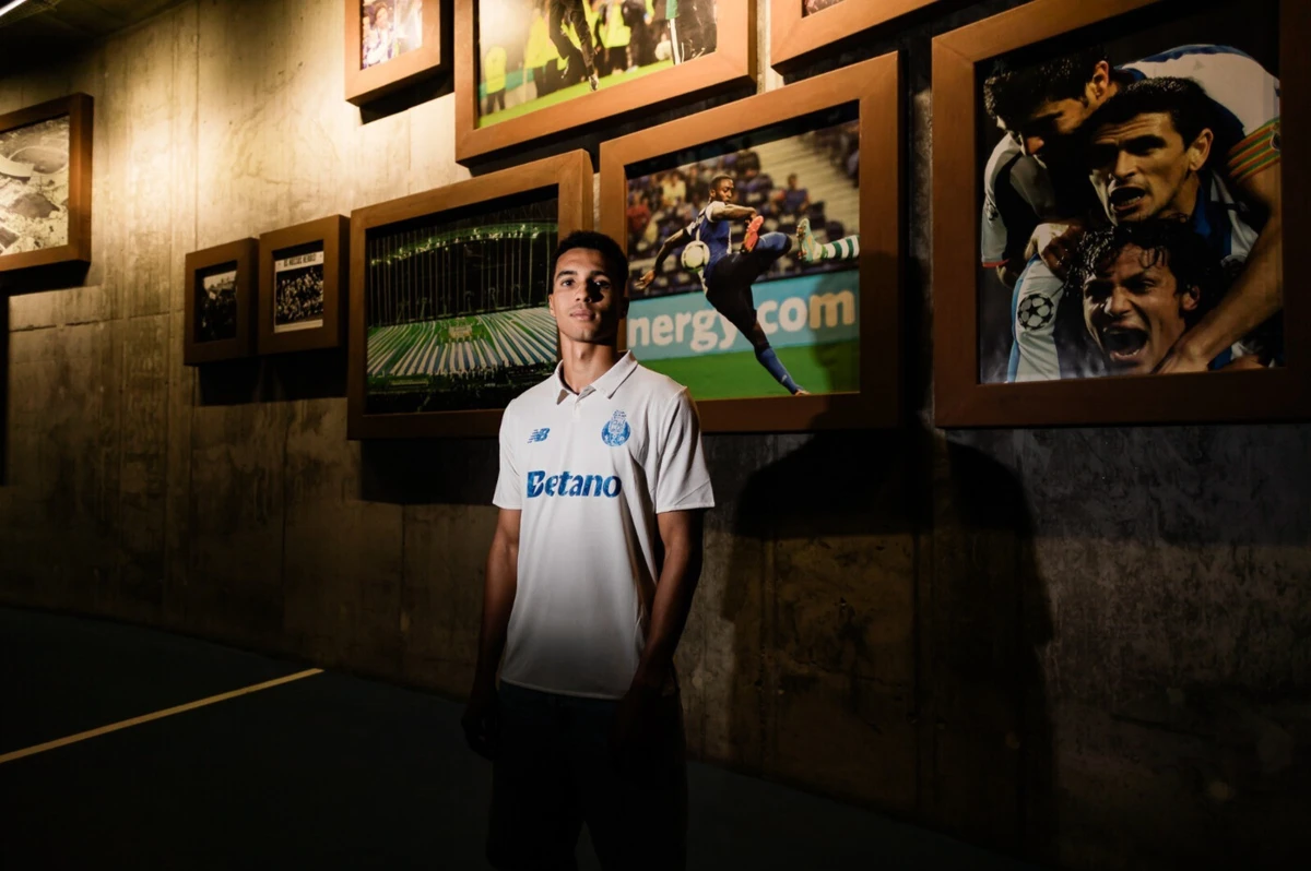 Imagem de contexto do artigo Oficial: Alberto Costa é reforço do FC Porto. Confira os detalhes da transferência