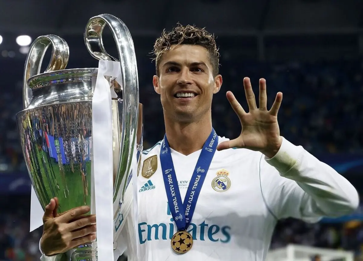 Ronaldo com a sua quinta Liga dos Campeões (créditos: Instagram)