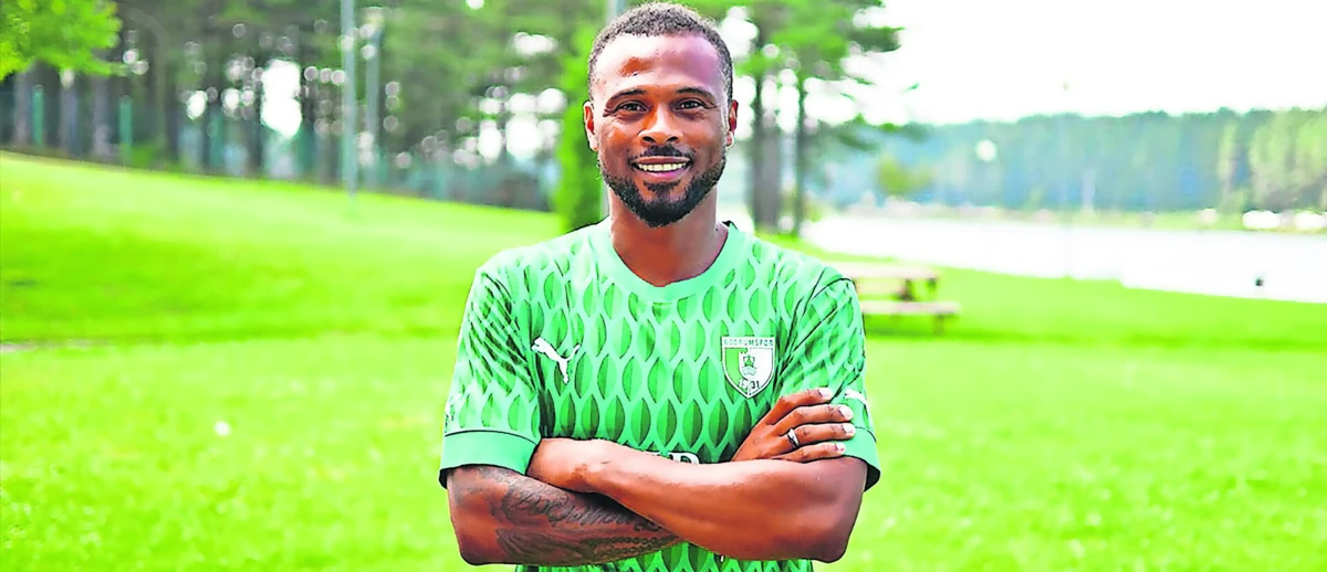 Imagem de contexto do artigo "No primeiro jogo estava só o nosso fotógrafo, depois uns 15. Isso é Angola"