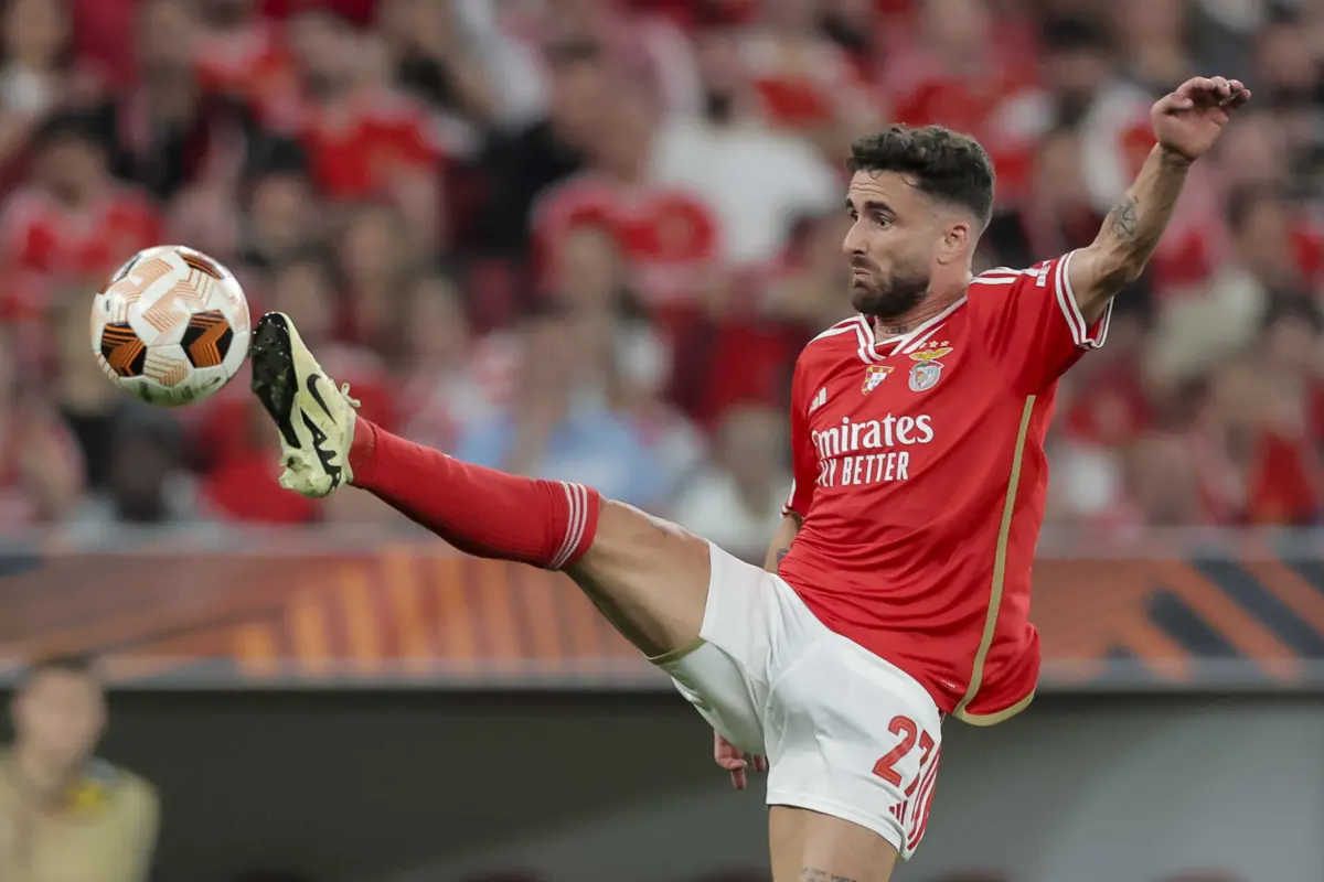 Rafa Silva na primeira passagem pelo Benfica (Créditos: Gerardo Santos / Global Imagens)