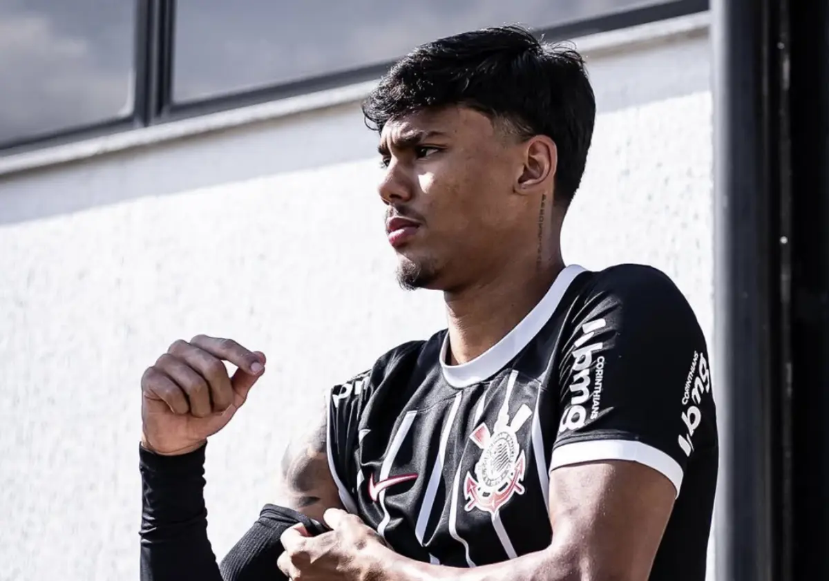 Imagem de contexto do artigo Famalicão tenta reforçar defesa com Rafael Venâncio, que chegou a ser sondado pelo FC Porto