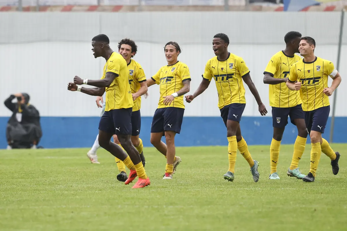 Sintrense fez a festa da Taça