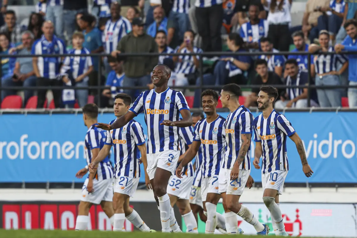 Tiago Djaló estreou-se com um golo (Créditos: Pedro Rocha/Global Imagens)