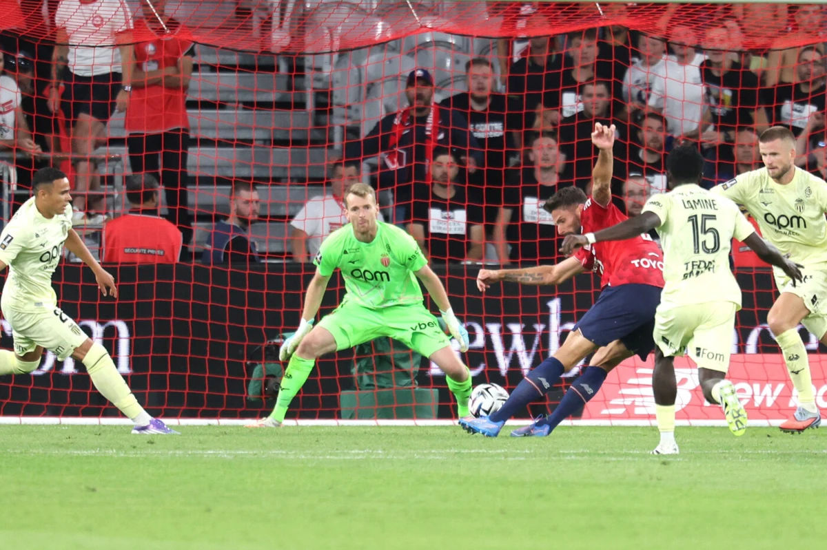 Imagem de contexto do artigo Giroud decidiu o Lille-Mónaco no período de compensação: veja o golo