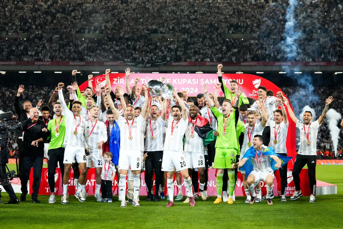 Imagem de contexto do artigo Besiktas bate Trabzonspor e conquista Taça da Turquia