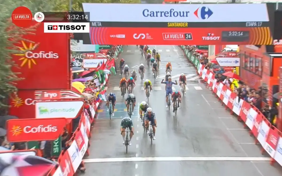 Imagem de contexto do artigo Kaden Groves chega à terceira vitória na Volta a Espanha