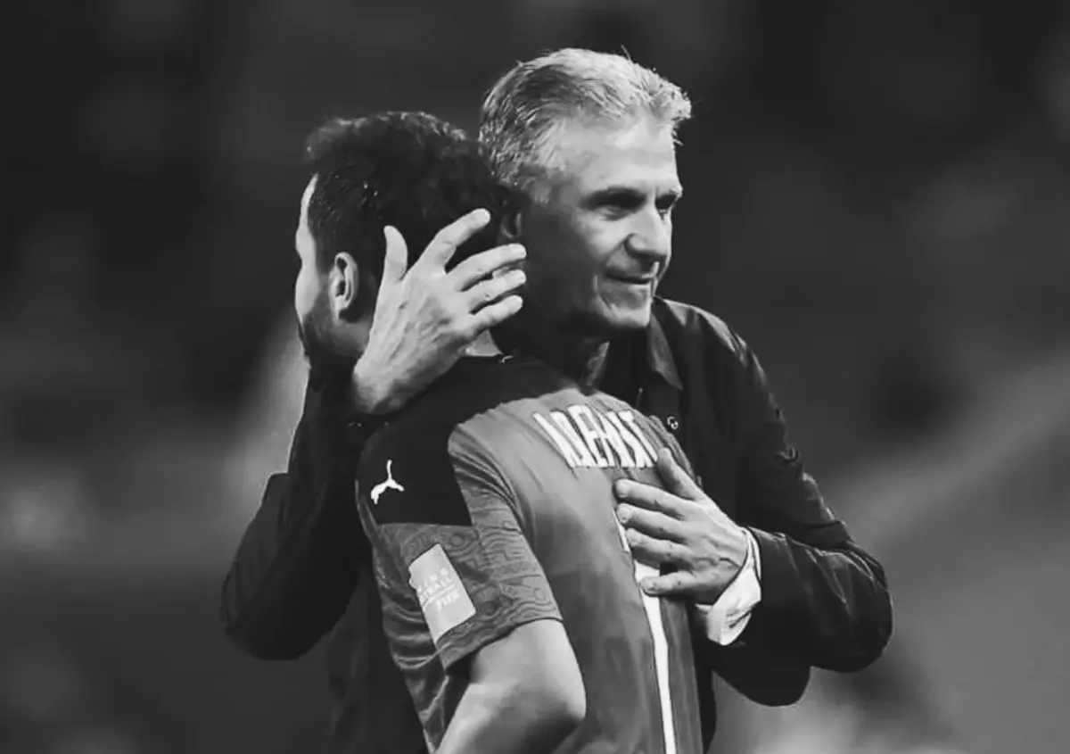 Imagem de contexto do artigo Internacional egípcio morre aos 31 anos. Salah e Queiroz deixam mensagens