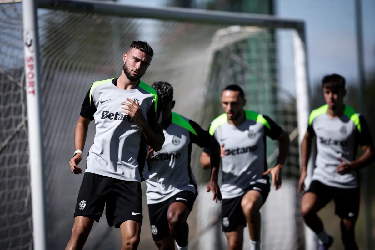 Zeno Debast (Créditos: Sporting CP)