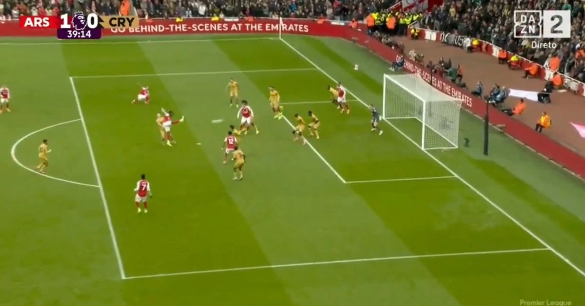 Imagem de contexto do artigo Lei do "ex": Eze estreia-se a marcar pelo Arsenal diante do Crystal Palace