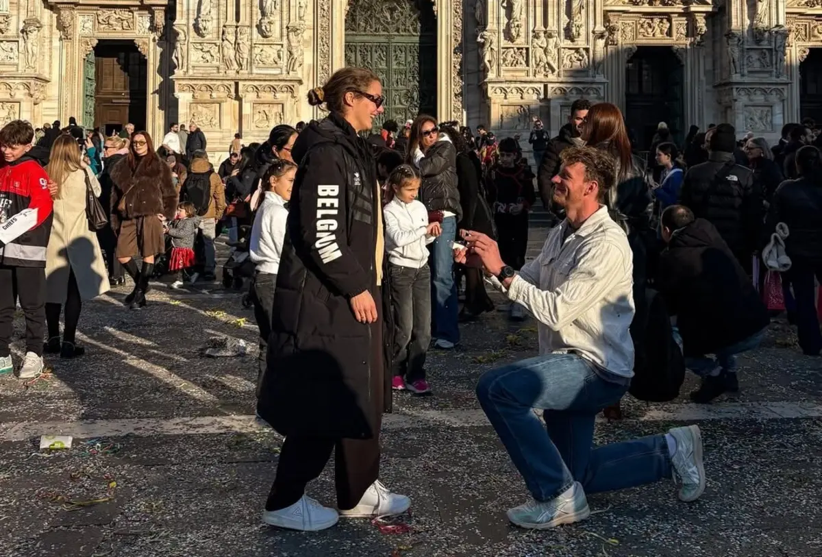 Namorado pede Isabelle van Elst em casamento