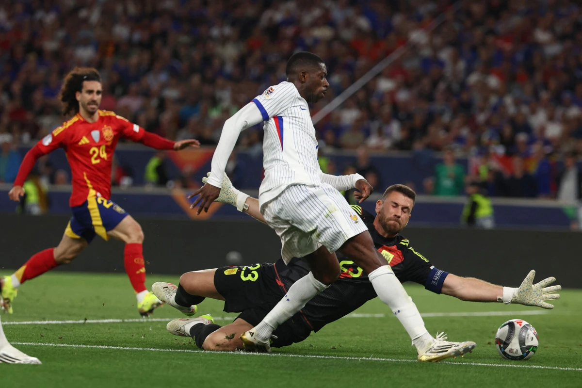 Unai Simón (Créditos: AFP)