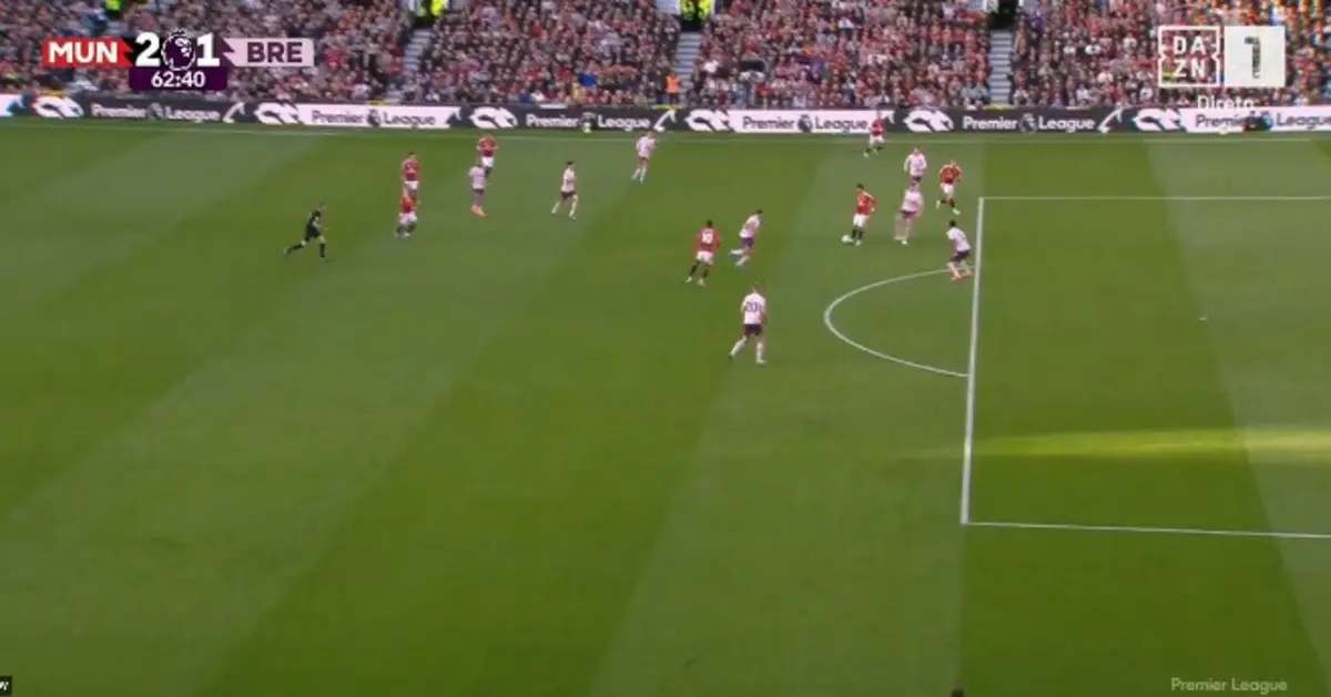 Imagem de contexto do artigo Servido por Bruno Fernandes, Hojlund aplica reviravolta no United-Brentford