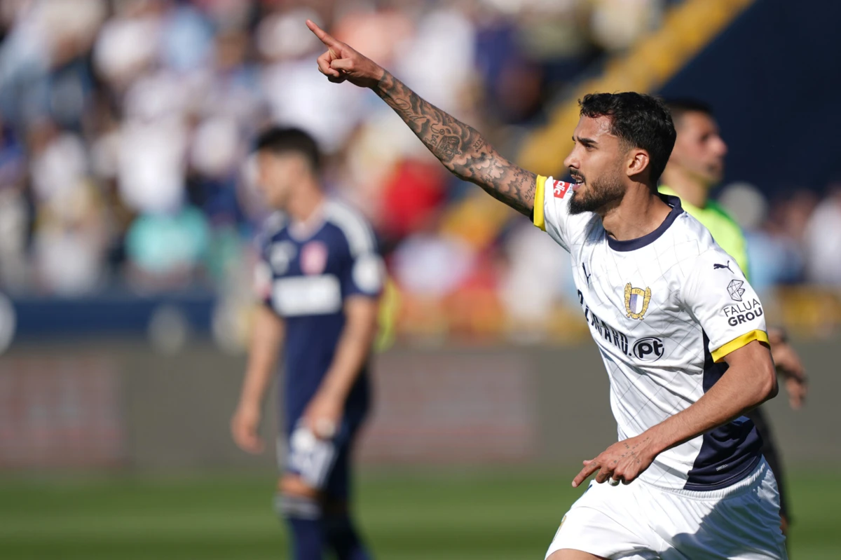 Elisor marcou para o Famalicão (Créditos: Lusa)