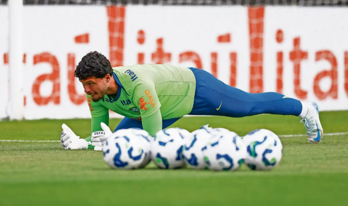 Lucas Furtado é visto no Brasil como um dos guarda-redes jovens com capacidade para se tornar um caso sério