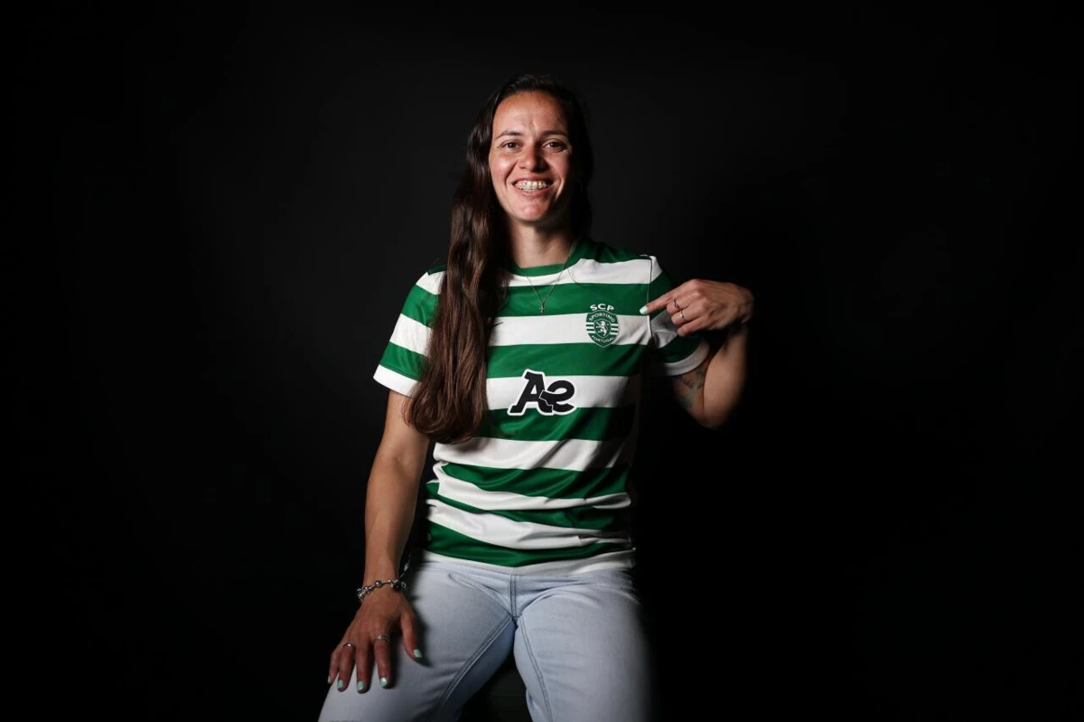 Imagem de contexto do artigo Sporting contrata internacional argentina Flor Bonsegundo