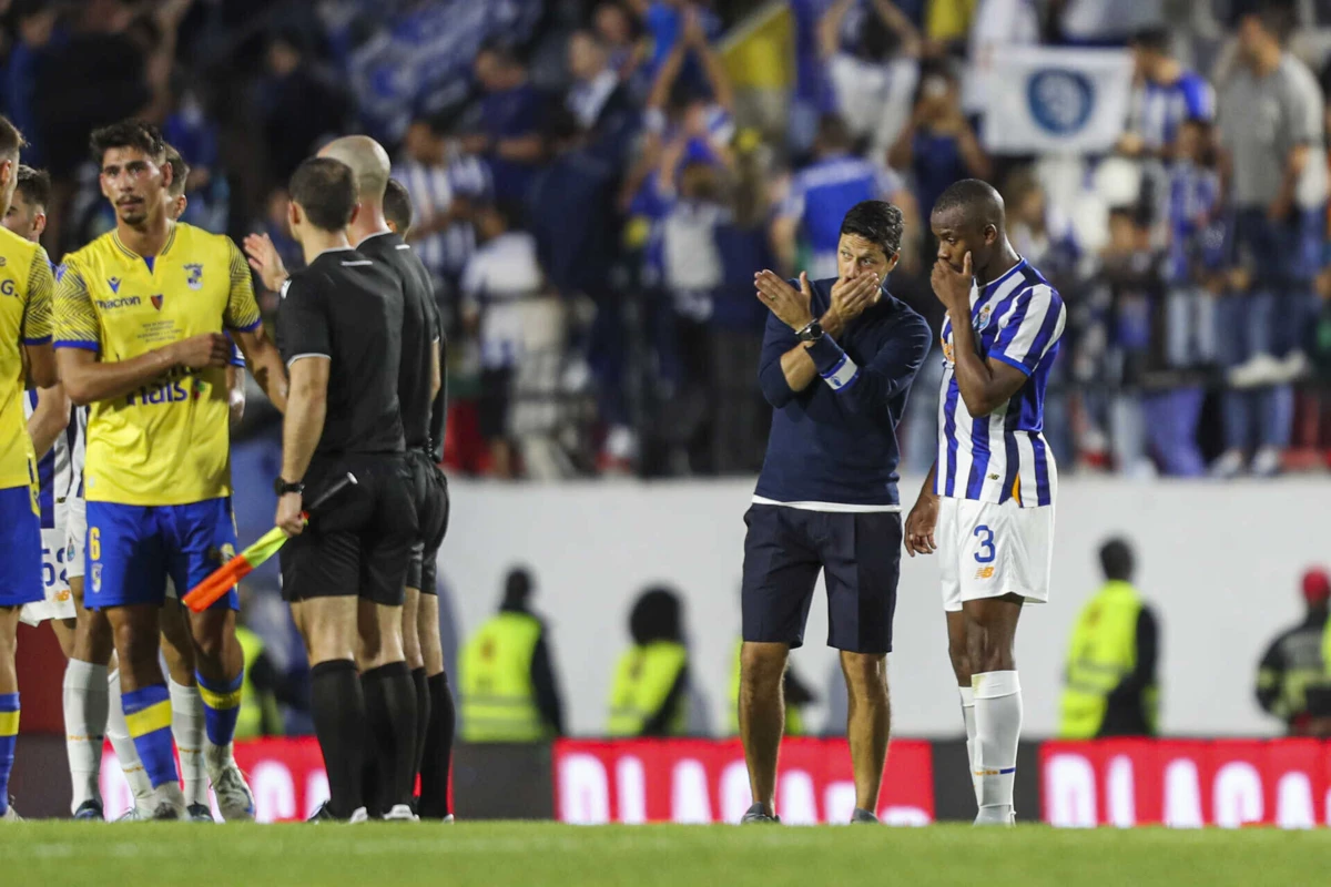 Vítor Bruno com Tiago Djaló (créditos: Pedro Rocha)