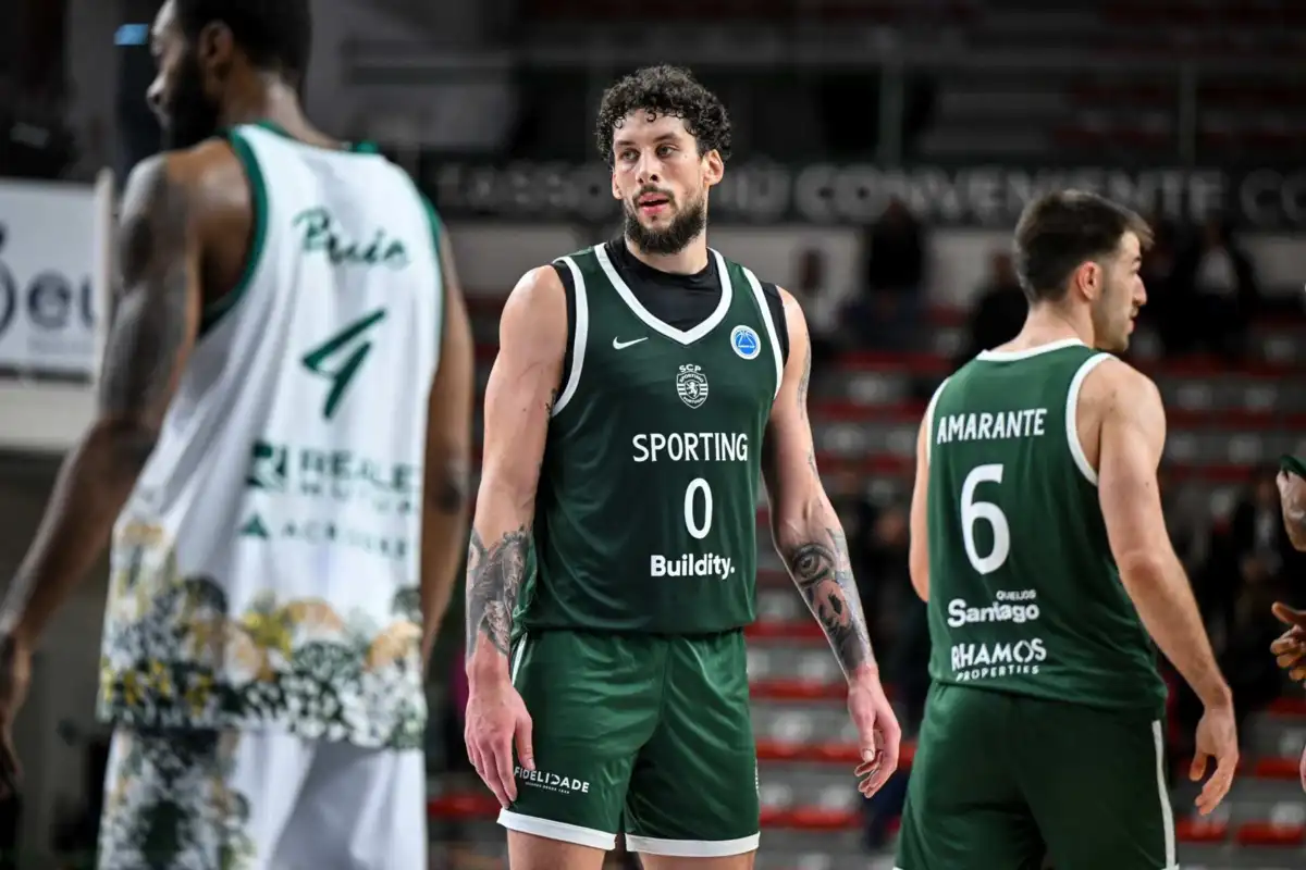 Imagem de contexto do artigo Sporting sem pontaria cedeu segunda derrota na Sardenha