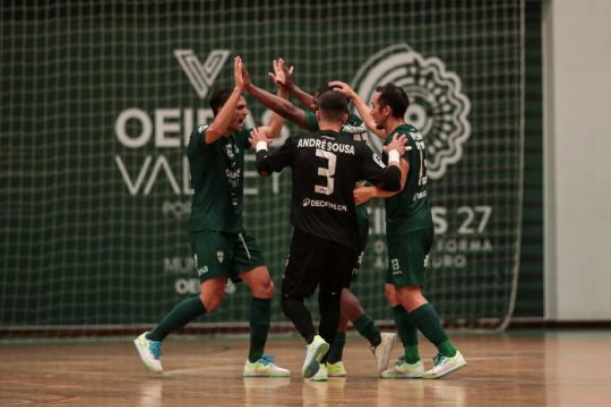 Imagem de contexto do artigo Leões de Porto Salvo queixam-se de desigualdade de tratamento no play-off de futsal com o Sporting