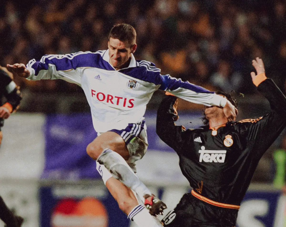 Imagem de contexto do artigo Antigo internacional pela Bélgica morreu após três dias em coma, tinha 54 anos