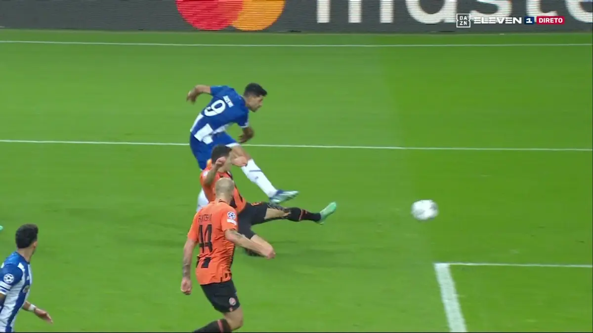 Imagem de contexto do artigo FC Porto-Shakhtar: Galeno assiste e Taremi aumenta vantagem portista com um golaço