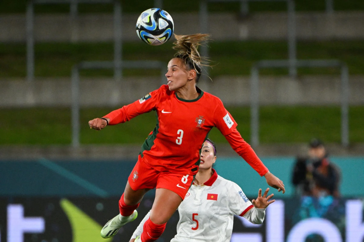 Imagem de contexto do artigo "Mostrámos que estamos prontas para enfrentar Inglaterra olhos nos olhos"