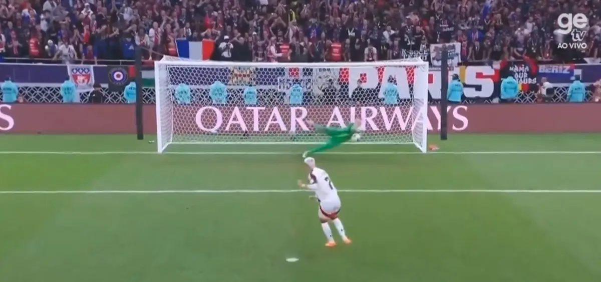 Imagem de contexto do artigo Safonov defendeu quatro penáltis na final da Taça Intercontinental. Ora veja