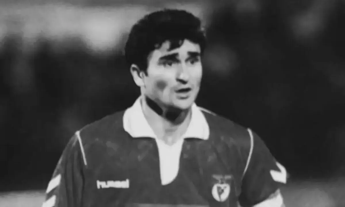 Imagem de contexto do artigo Benfica reage à morte de António Pacheco