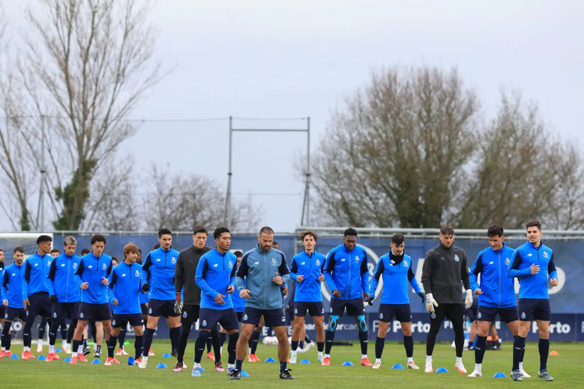 FC Porto agora orientado pelo interino José Tavares