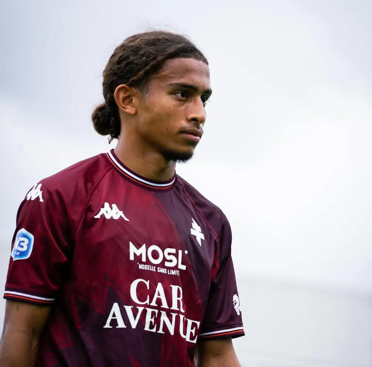 Tahirys dos Santos sobreviveu ao incêndio num bar da Suíça que matou 41 pessoas