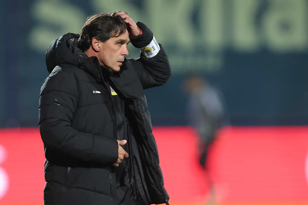 Imagem de contexto do artigo Arouca anuncia saída de Daniel Ramos do comando técnico