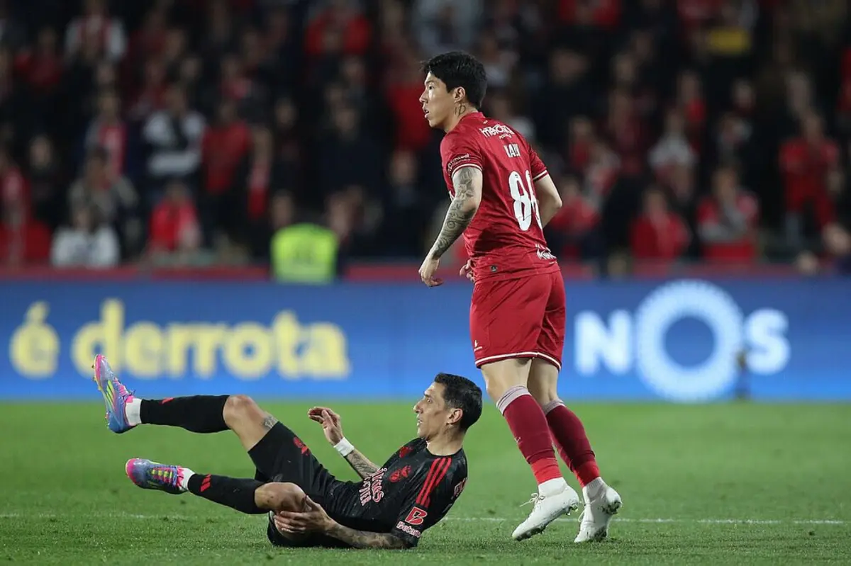 Imagem de contexto do artigo Gil Vicente anuncia saída de defesa brasileiro