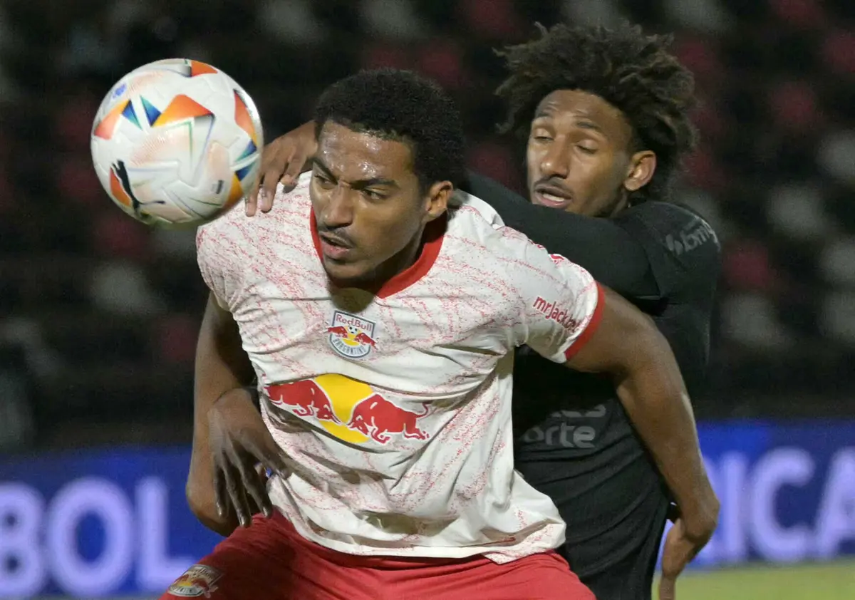 Red Bull Bragantino perde nos "oitavos" da Taça Sul-Americana (créditos: NELSON ALMEIDA / AFP)