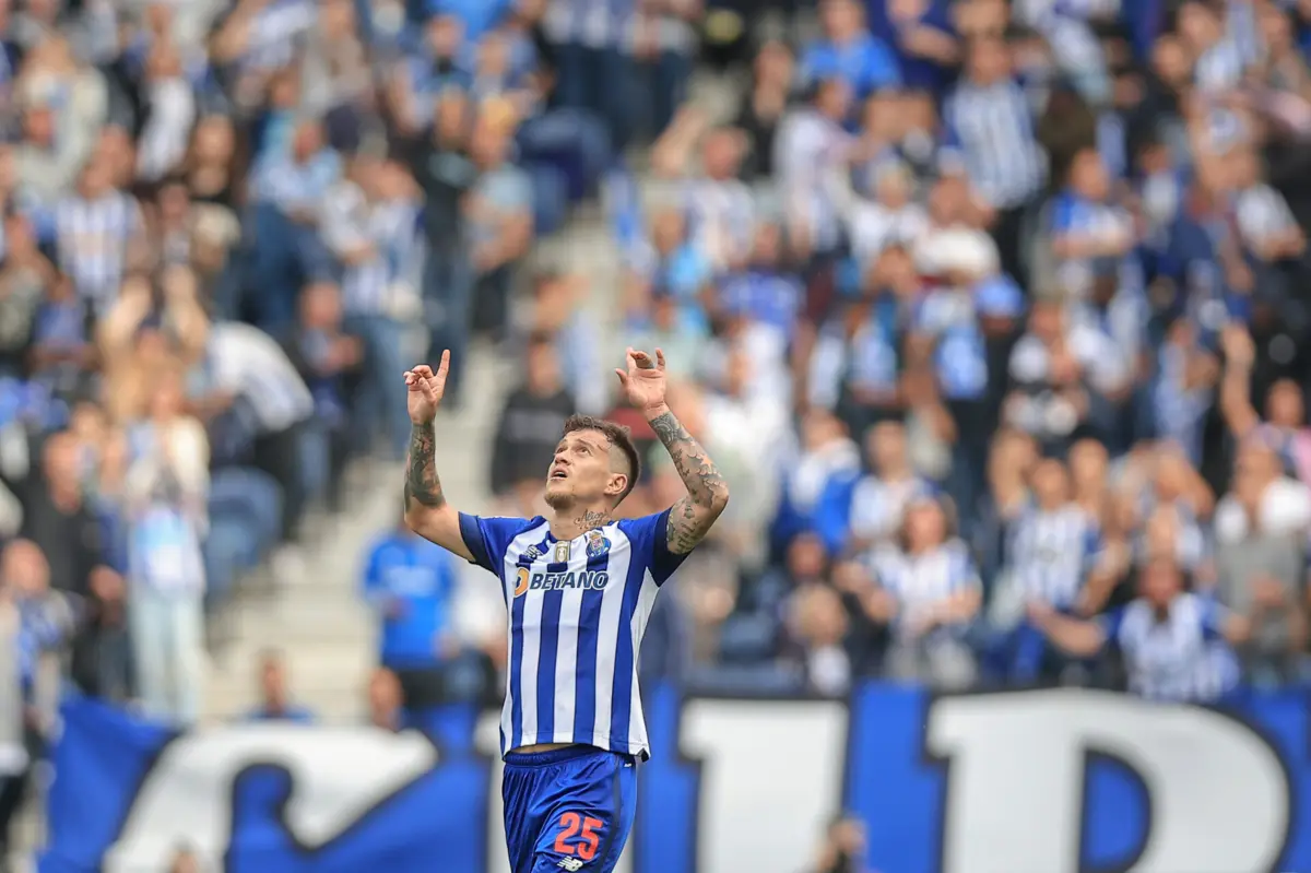 Imagem de contexto do artigo Empresa que representa Otávio reclama dívida à SAD do FC Porto