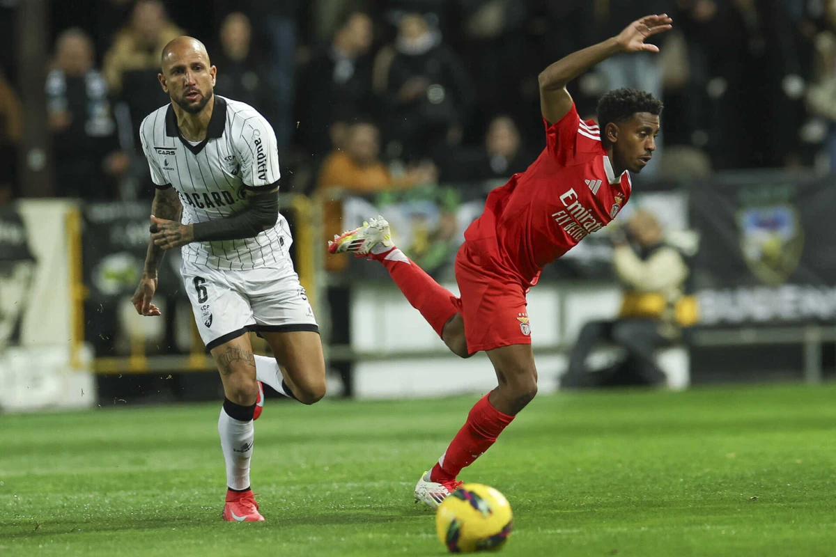 Ângelo Neto, à esquerda (créditos: LUSA)