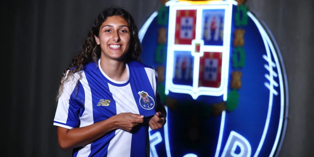 Imagem de contexto do artigo Beatriz Amorim renova com o FC Porto: "Nunca tinha estado numa equipa que ganhou todos os jogos..."