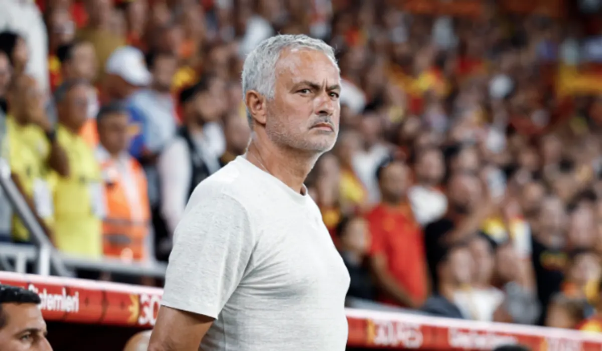 Mourinho (créditos: Fenerbahçe)
