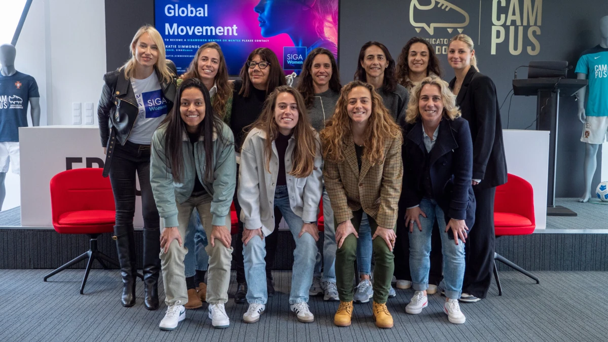 Onze jogadoras e ex-futebolistas vão participar num programa de mentoria (créditos: SJ)
