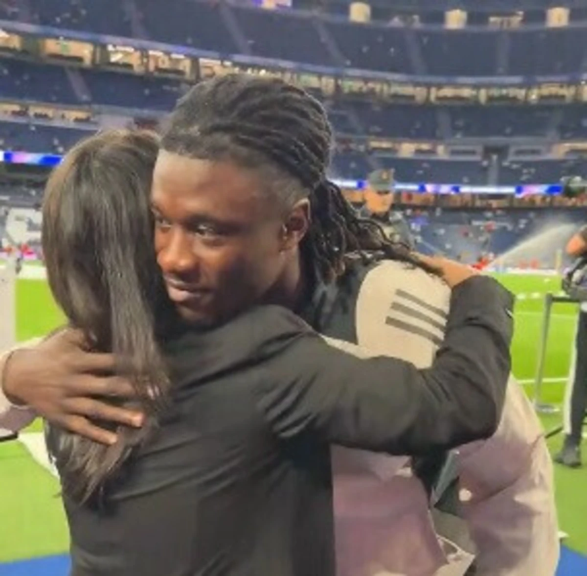 Imagem de contexto do artigo Camavinga "dá uns toques" no português: veja o vídeo