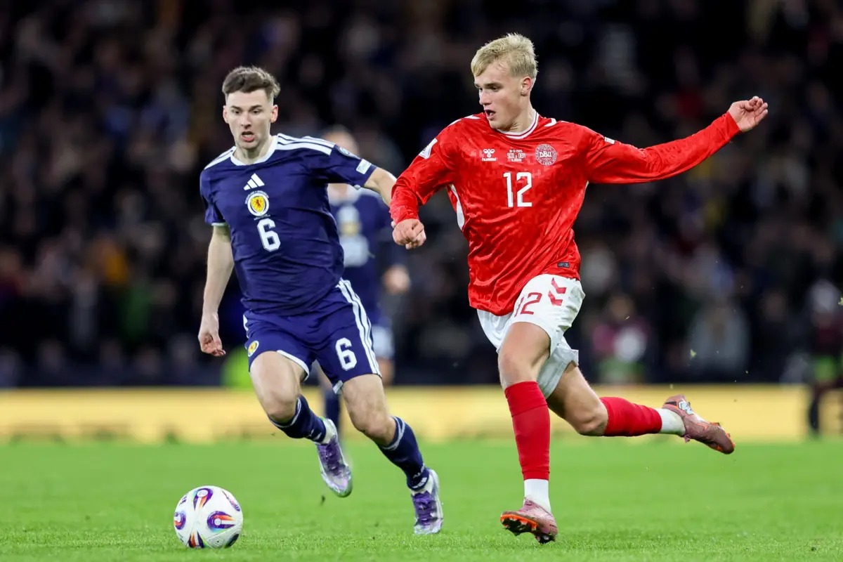 Froholdt regressou da seleção lesionado