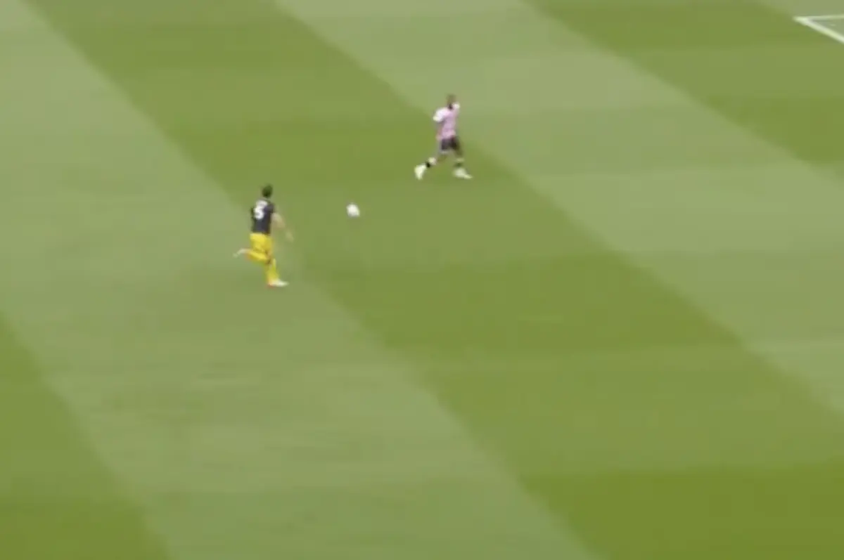 Imagem de contexto do artigo Brentford chegou ao intervalo a vencer o United por 2-1. Veja os golos