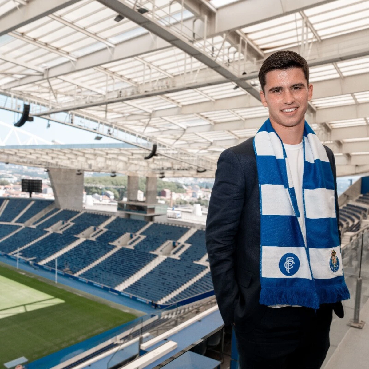 Imagem de contexto do artigo FC Porto detalha transferência de Prpic: da cláusula de rescisão ao mecanismo de solidariedade