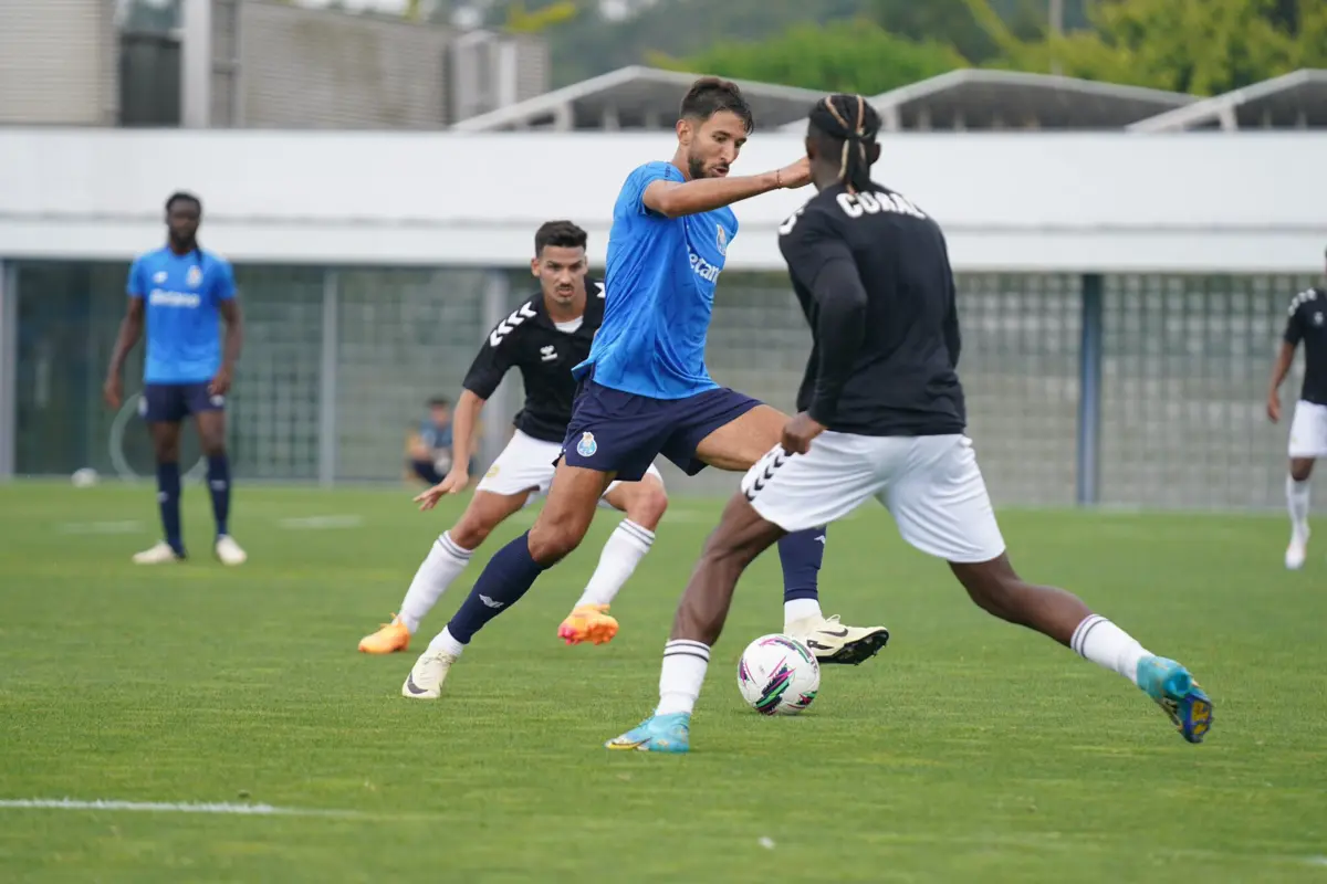 Marko Grujic no jogo-treino com o Nacional (Créditos: FC Porto)